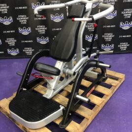 Nautilus Plate Loaded Incline Chest Press