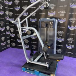 Precor Discovery Diverging Bilateral Lat Pulldown – Current & Latest Model