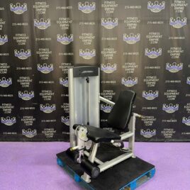 Life Fitness Optima Platinum Center Driven Leg Extension